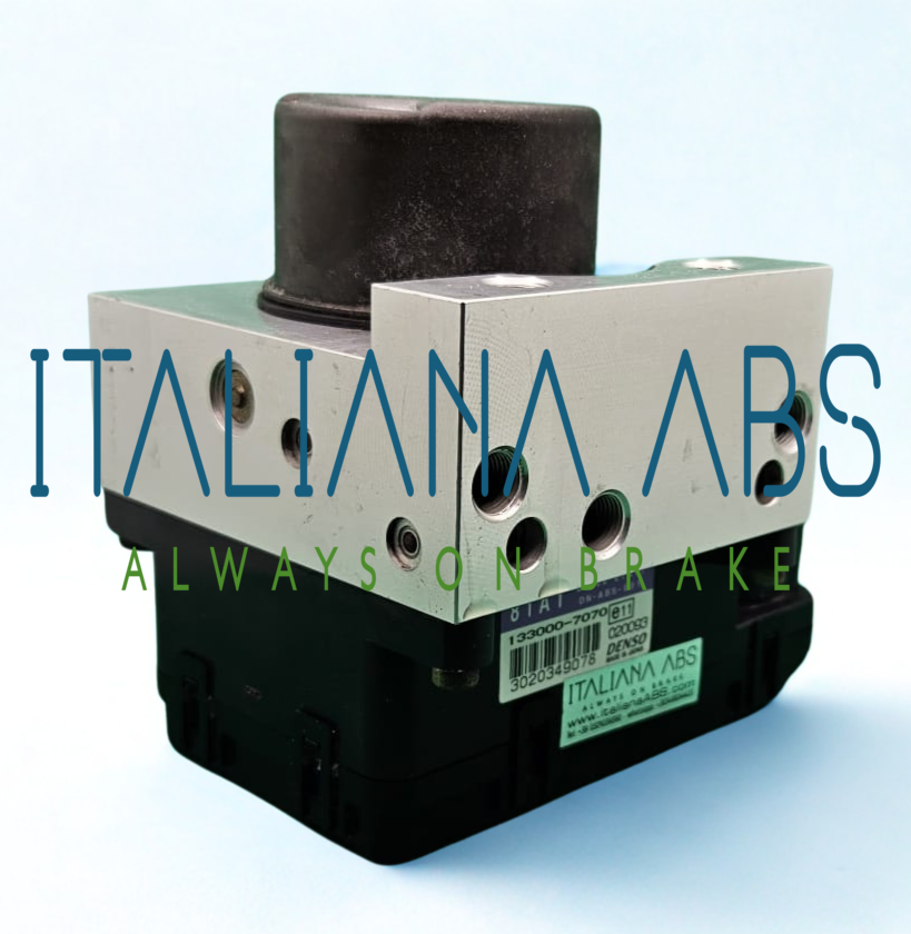 Centralina ABS SUZUKI, codici indentificativi: 81A11 5611081A11 1330007070