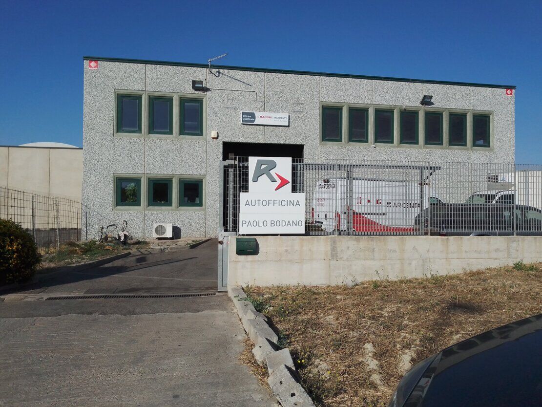 Sede di Autofficina Bodano Paolo, officina partner ItalianaABS a Quartu Sant’Elena in provincia di Cagliari, specializzata in diagnosi elettronica auto e gestione di centraline ABS